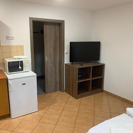 Chata Omicron Bitov Bagian luar foto